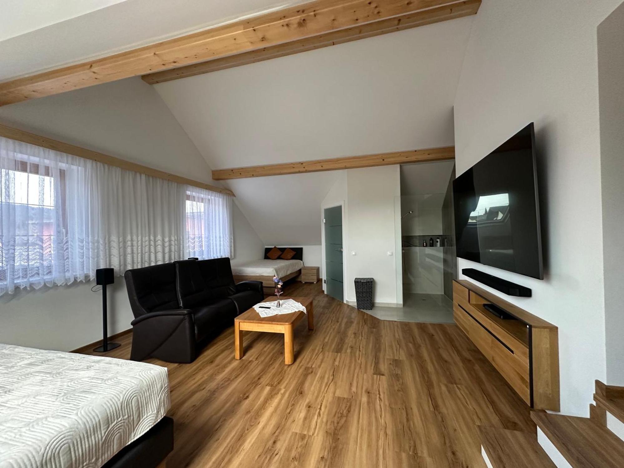 Villa Racing - Privatzimmer In Spielberg Spielberg Bei Knittelfeld Exterior foto