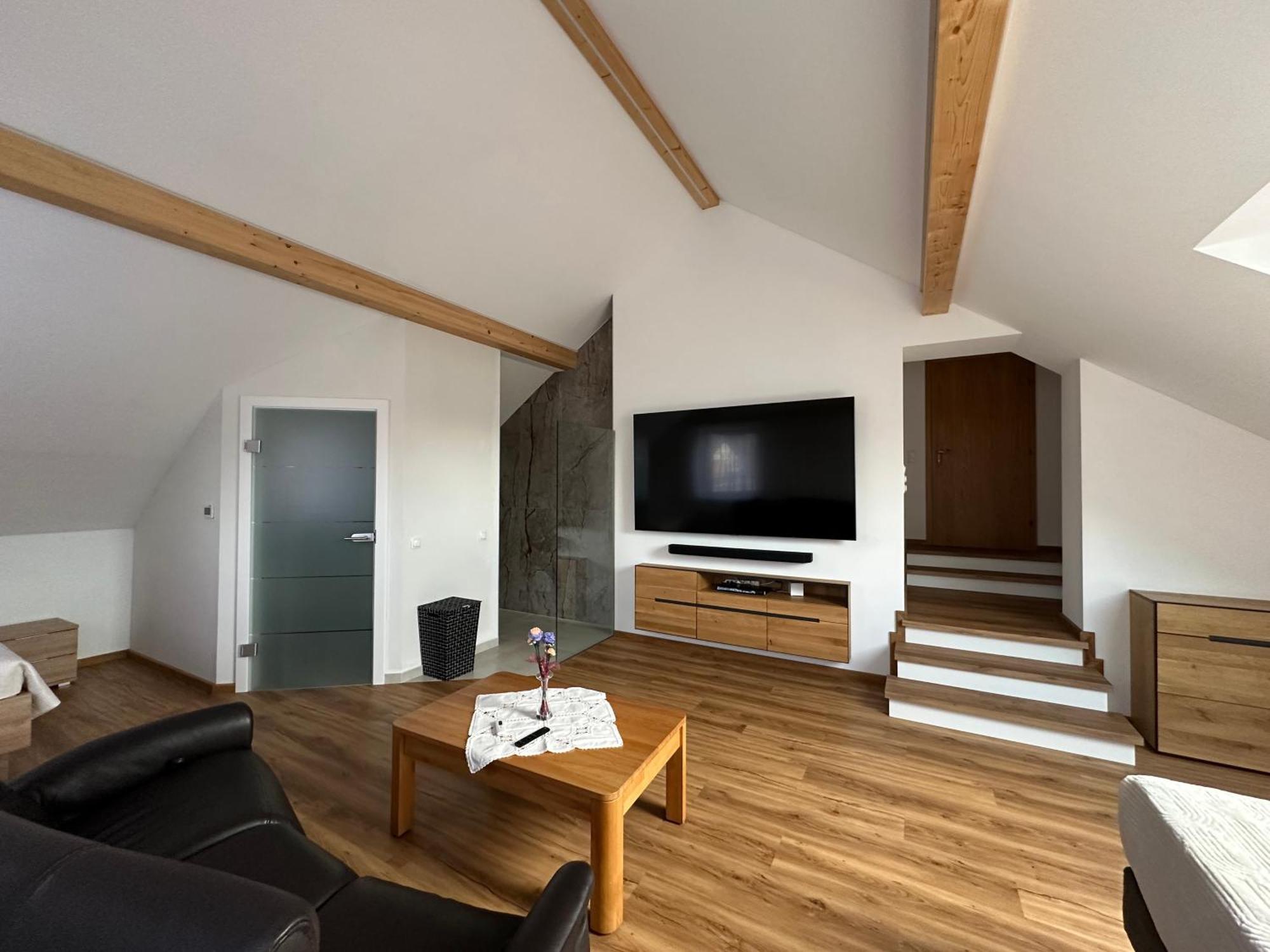 Villa Racing - Privatzimmer In Spielberg Spielberg Bei Knittelfeld Exterior foto